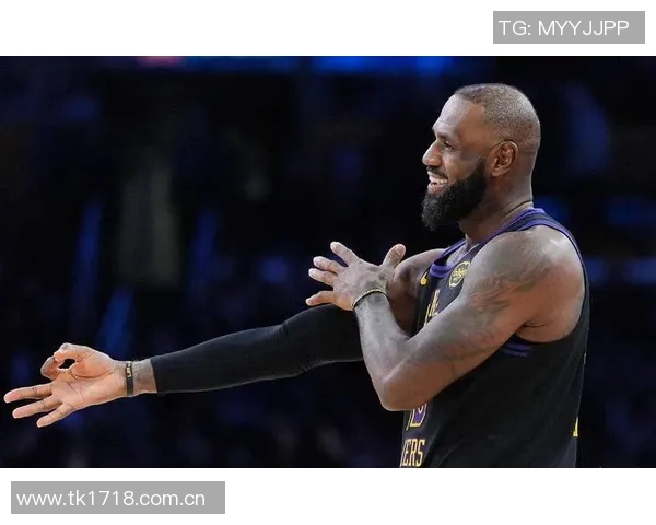 詹姆斯谈比赛失利：一度领先11分却因失误错失扩大优势机会